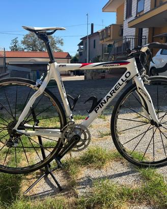 Pinarello Paris Carbon – Campagnolo record t50