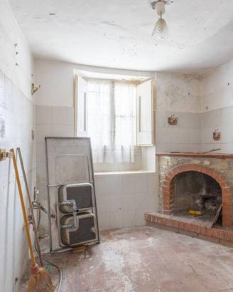 Appartamento di 125 m² con più di 5 locali a Monte
