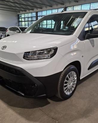 Toyota Proace City Verso 1.5 diesel 100cv Lou...