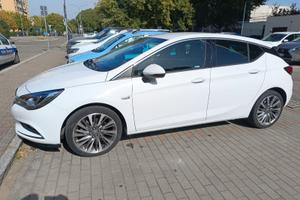 Opel Astra K 1.6 cdti anno 02/2016   110cv  Diesel