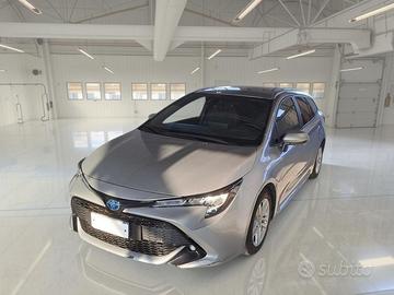 TOYOTA COROLLA TS 1.8 HYBRID BUSINESS AUTO STATION