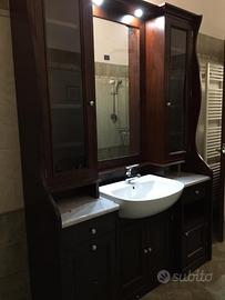 Mobile bagno in legno