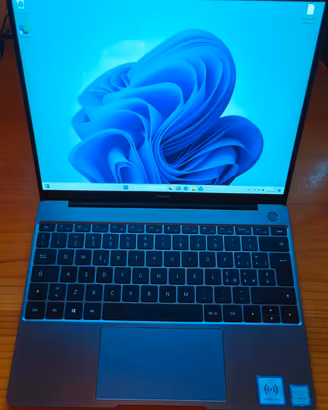 Huawei Matebook 13 i5 - 8GB - 512GB