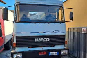 Camion + autonegozio