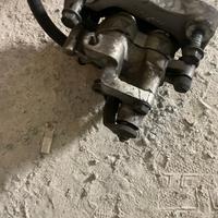 Pinza posteriore suzuki burgamn