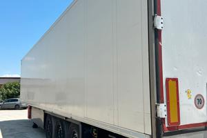 2 Semirimorchi Frigo Schmitz Cargobull SKO24 FP45