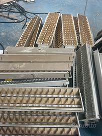 Portalampade metallici