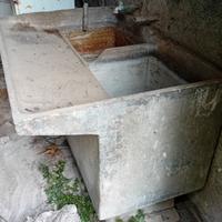 lavatoio in cemento 