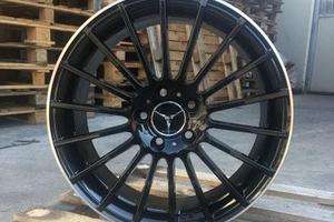 Cerchi in lega replica mercedes 17