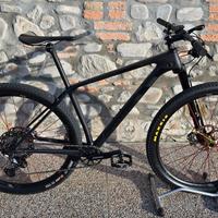 MTB XC CANNONDALE F-SI CARBON 1 PARI AL NUOVO
