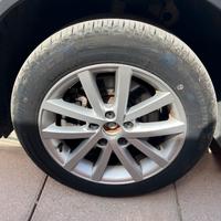 Cerchi in Lega Volkswagen Golf compresi di gomme