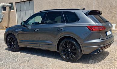 Touareg 3.0V6 tdi Advanced R-Line Black Line 231cv