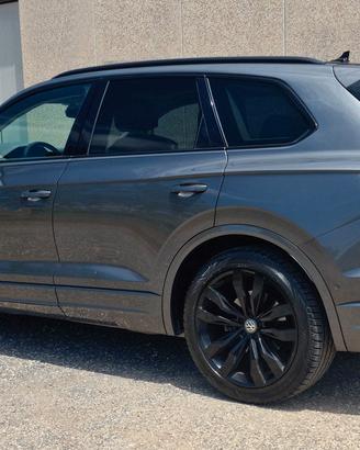 Touareg 3.0V6 tdi Advanced R-Line Black Line 231cv