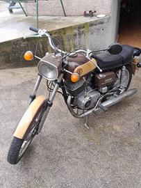 Moto Cz 175/477 sport