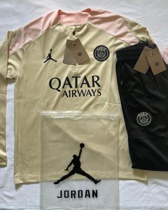 tuta psg jordan taglia M nuova con cartellino