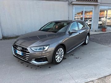 Audi A4 Avant 30 TDI/136 CV S tronic Business Adva