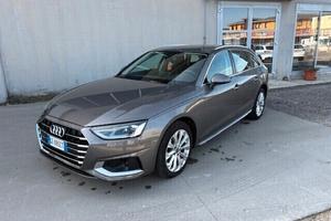 Audi A4 Avant 30 TDI/136 CV S tronic Business Adva