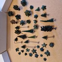 Arredi Per Plastico Ferroviario H0 Lotto Alberi E 