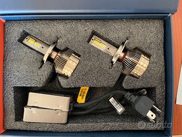 Lampade LED Professionali H4 150W