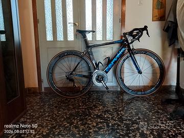 Cervèlo S2 con cerchi Super Team 