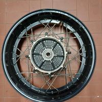 ruota posteriore Yamaha super tenere