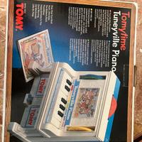 Tuneyville Piano (Tomytime)