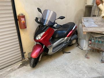Yamaha X-Max 250 - 2005