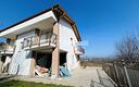 villa-libera-su-3-lati-di-recente-costruzione-