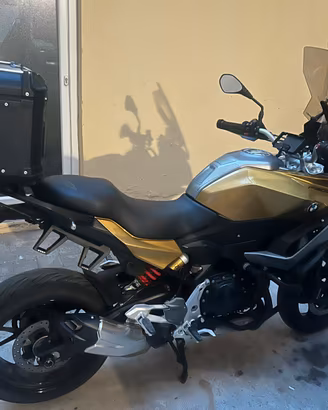 Bmw F900xr