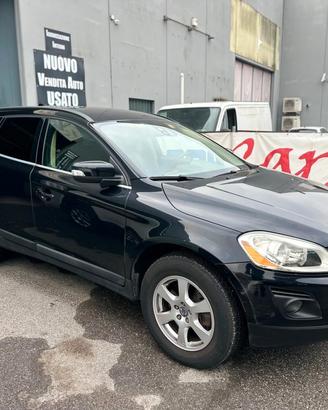 Volvo XC 60 XC60 2.4 D Summum