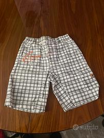 pantaloncino di jeans 