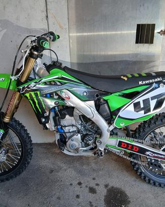 kawasaki 250cc 4 tempi