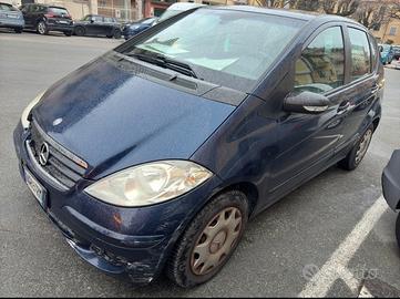 Mercedes-benz A 150 benzina meccanica perfetta 200