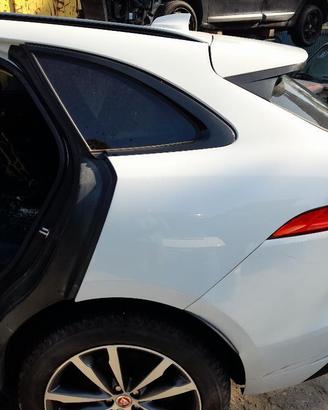 PARAFANGO POST. SX. JAGUAR F-PACE (2015)