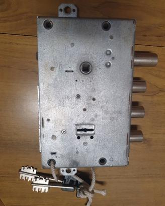 Serratura porta