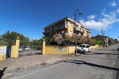 4 LOCALI A POGGIO NATIVO