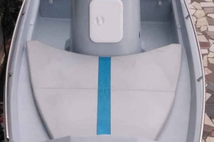 Barca in vetroresina