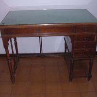 Vigonovo scrivania d'epoca