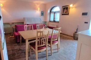 CASA SEMINDIPENDENTE A SAN VITO ROMANO