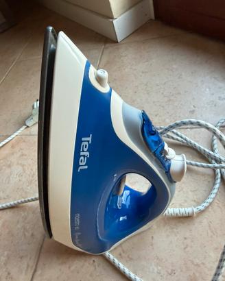 Ferro da stiro tefal