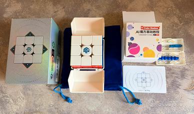 Cubo di Rubik Magnetico GAN 11 M Pro 3x3