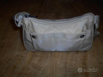 BORSA A TRACOLLA CARPISA.