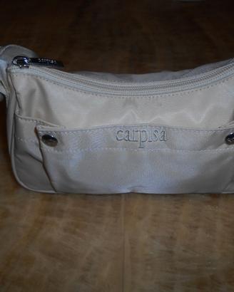 BORSA A TRACOLLA CARPISA.