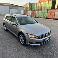 Volkswagen Passat Variant 1.6 TDI Comfortline Blue