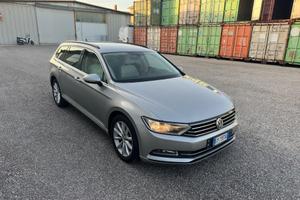 Volkswagen Passat Variant 1.6 TDI Comfortline Blue