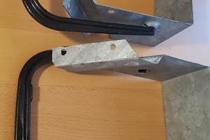 2 supporti Portaceppi-Blocca ruota