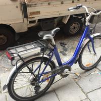 Bicicletta elettrica come nuova Italmate