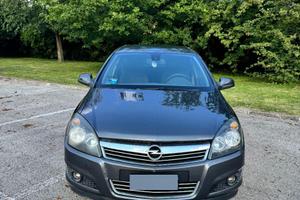 Opel Astra - Station Wagon GPL - OK Neopatentati