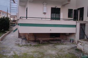 Villa singola divisa x 2 appartamenti