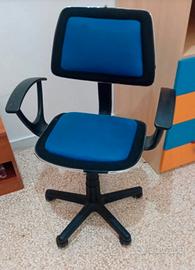 Sedia girevole da ufficio o da gioco 